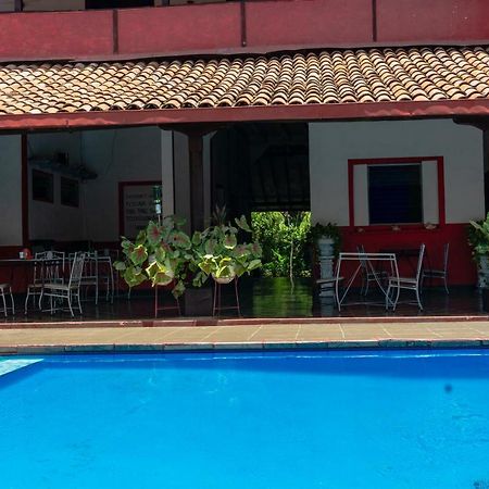 Hostal Lazybones León Esterno foto