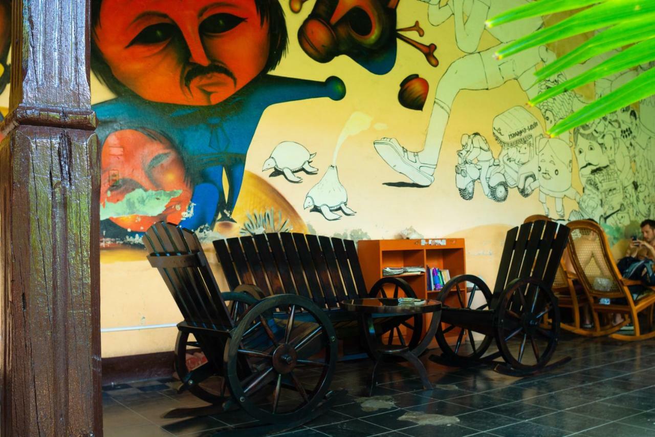 Hostal Lazybones León Esterno foto