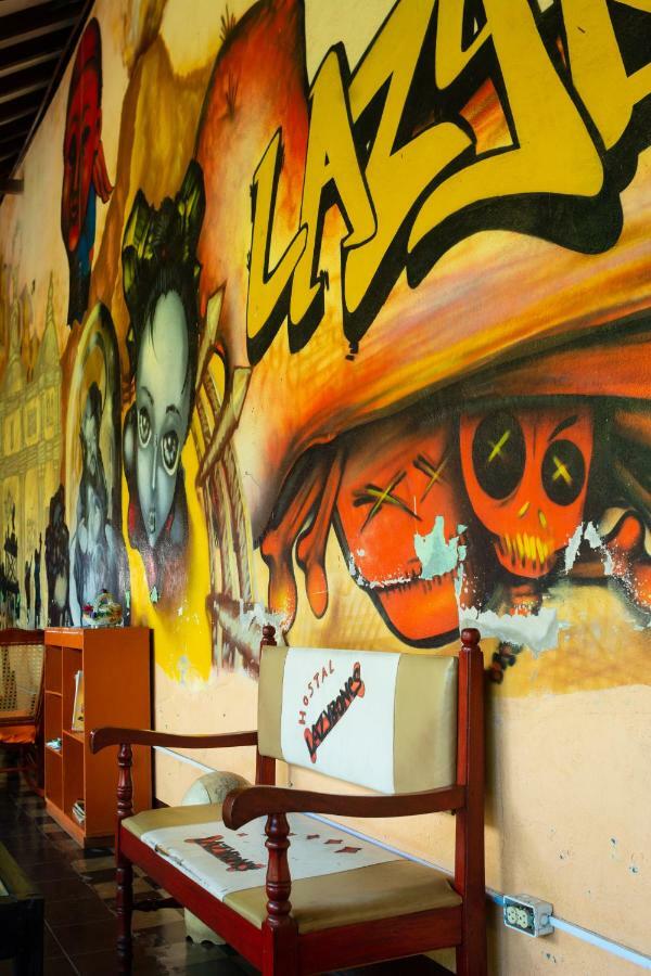 Hostal Lazybones León Esterno foto