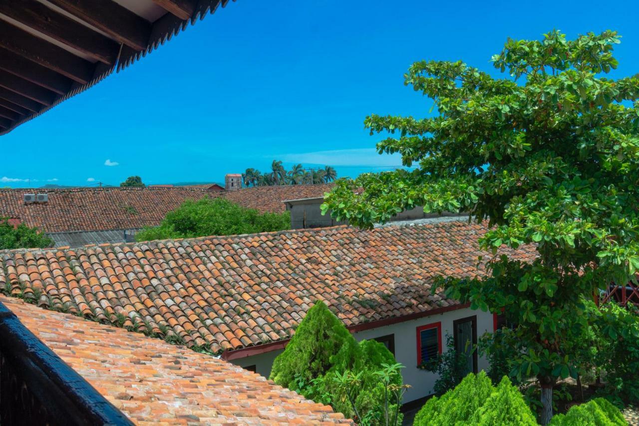 Hostal Lazybones León Esterno foto